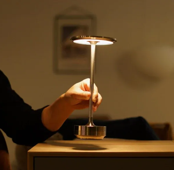 Sollievo Wireless Table Lamp