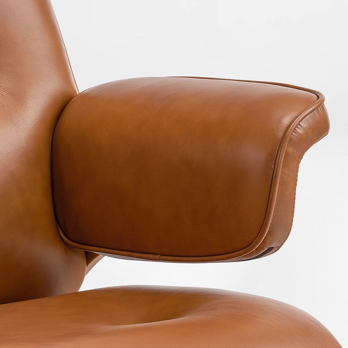 Sollievo Mathias Napa Leather Executive Office Chair