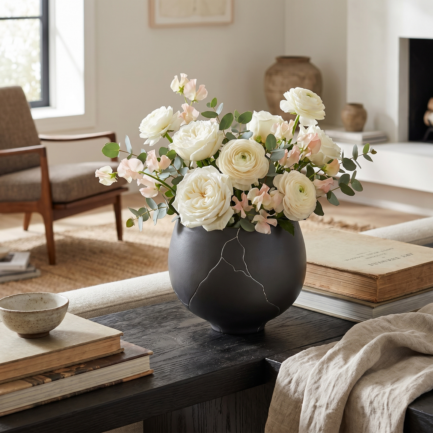 Sollievo Flower Vase