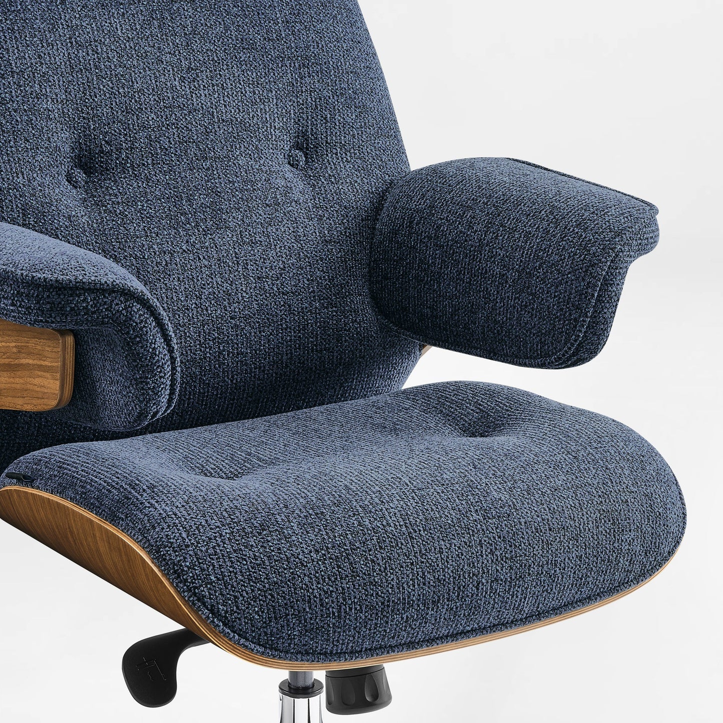 Sollievo Mathias Napa Leather Executive Office Chair