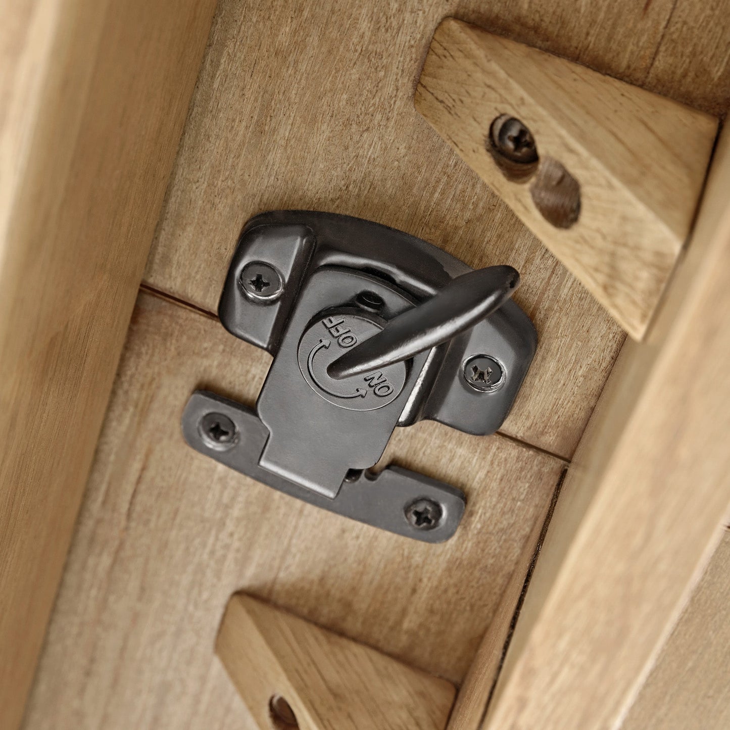 Edora Oak Extendable Dining Table Mechanism Detail, Oak Veneer and Metal Hardware, Showing On/Off Lock.