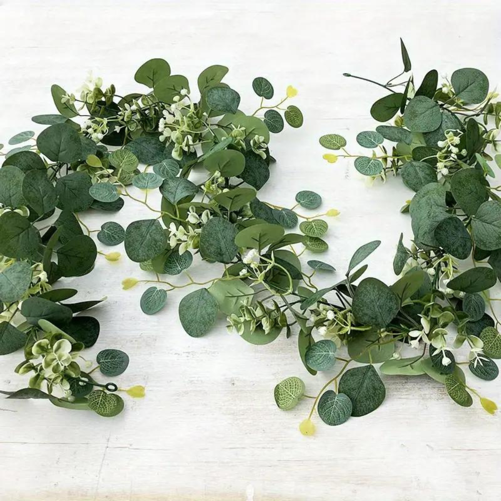 Sollievo Faux Eucalyptus Garland