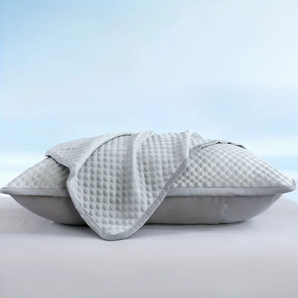 Sollievo Cooling Lightweight Bedding