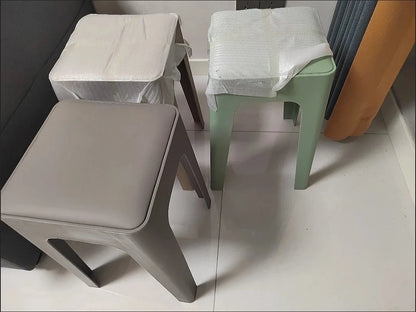 Sollievo Stackable Plastic Dining Chairs