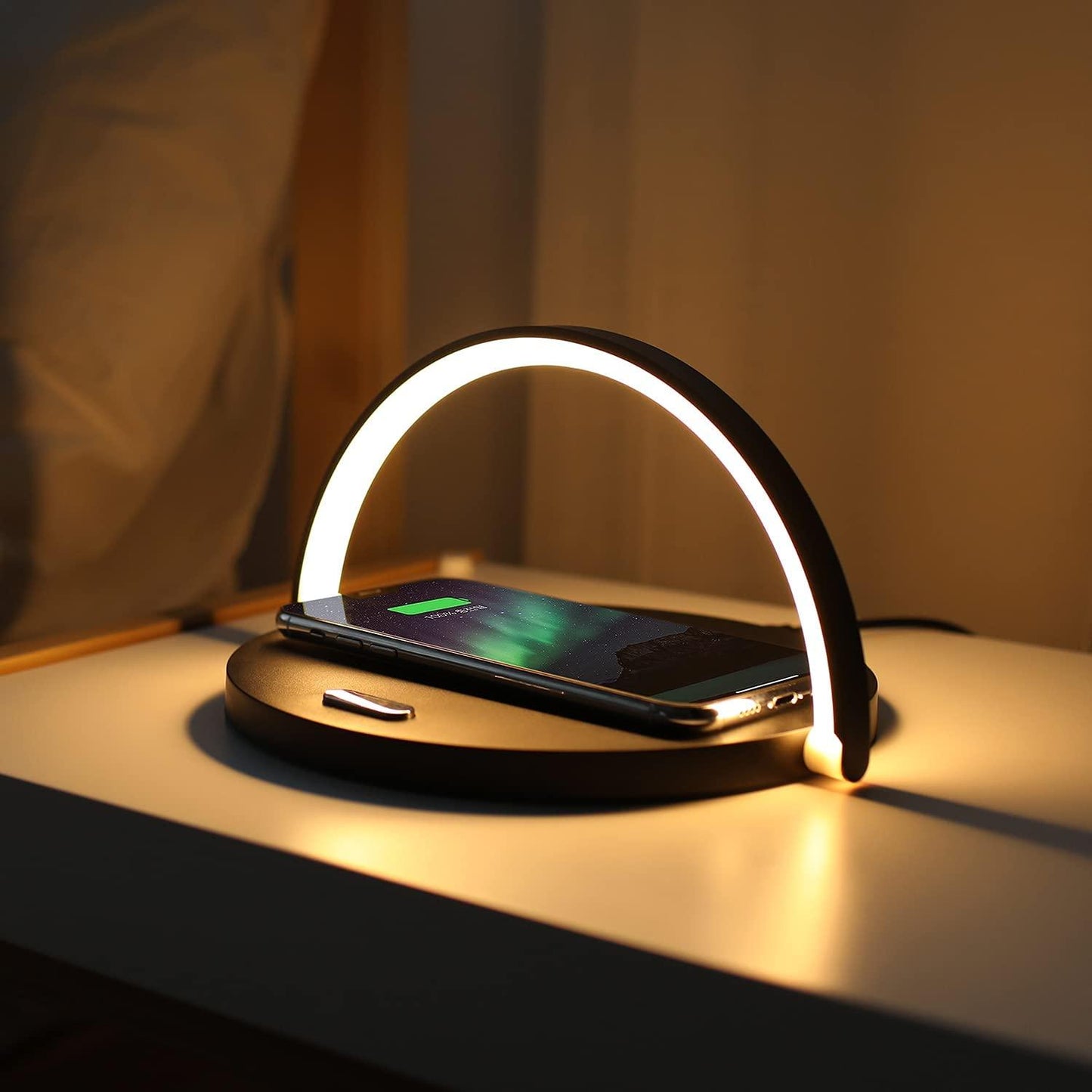 Sollievo Wireless Charging Lamp