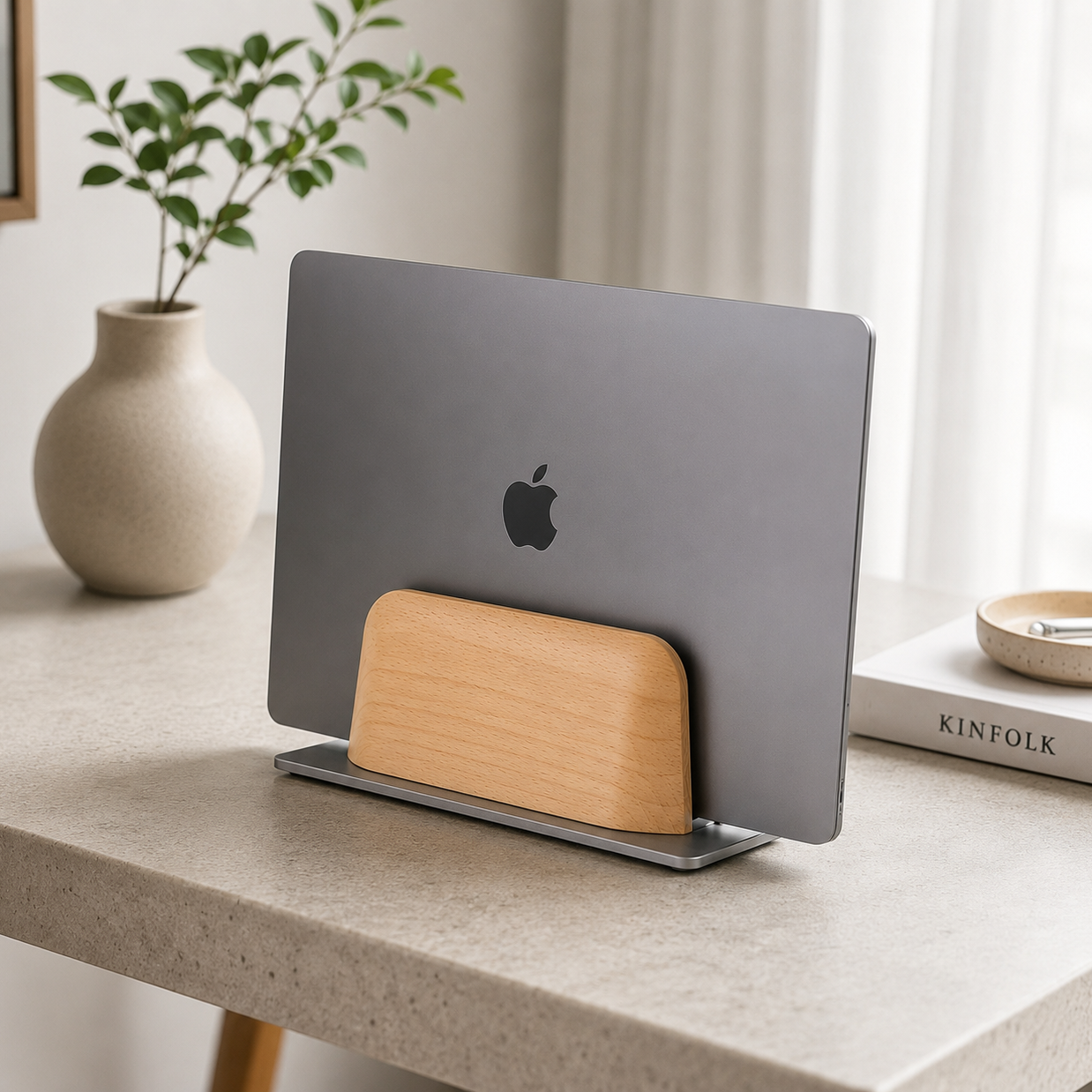 Sollievo Walnut Wood Laptop Stand