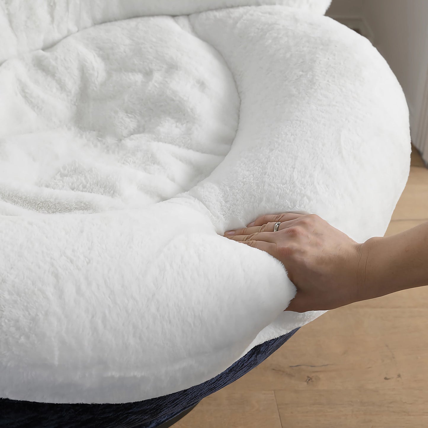 Gloria Swivel Lounge Chair, White Faux Fur Seat Detail With Hand, Comfortable Seating.