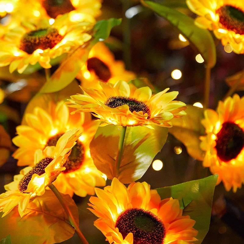 Sollievo Solar Sunflower Garden Light