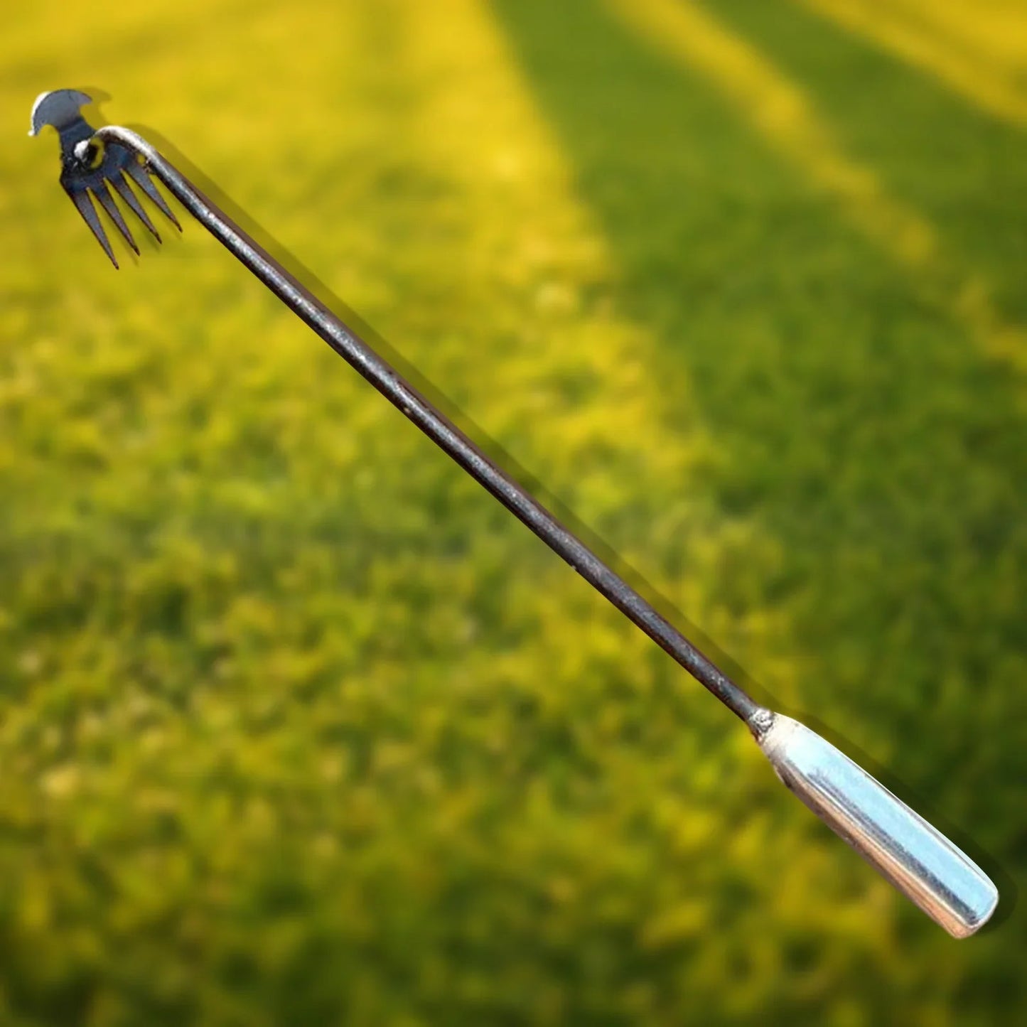 Sollievo Crescent Weeder Tool with Long Handle