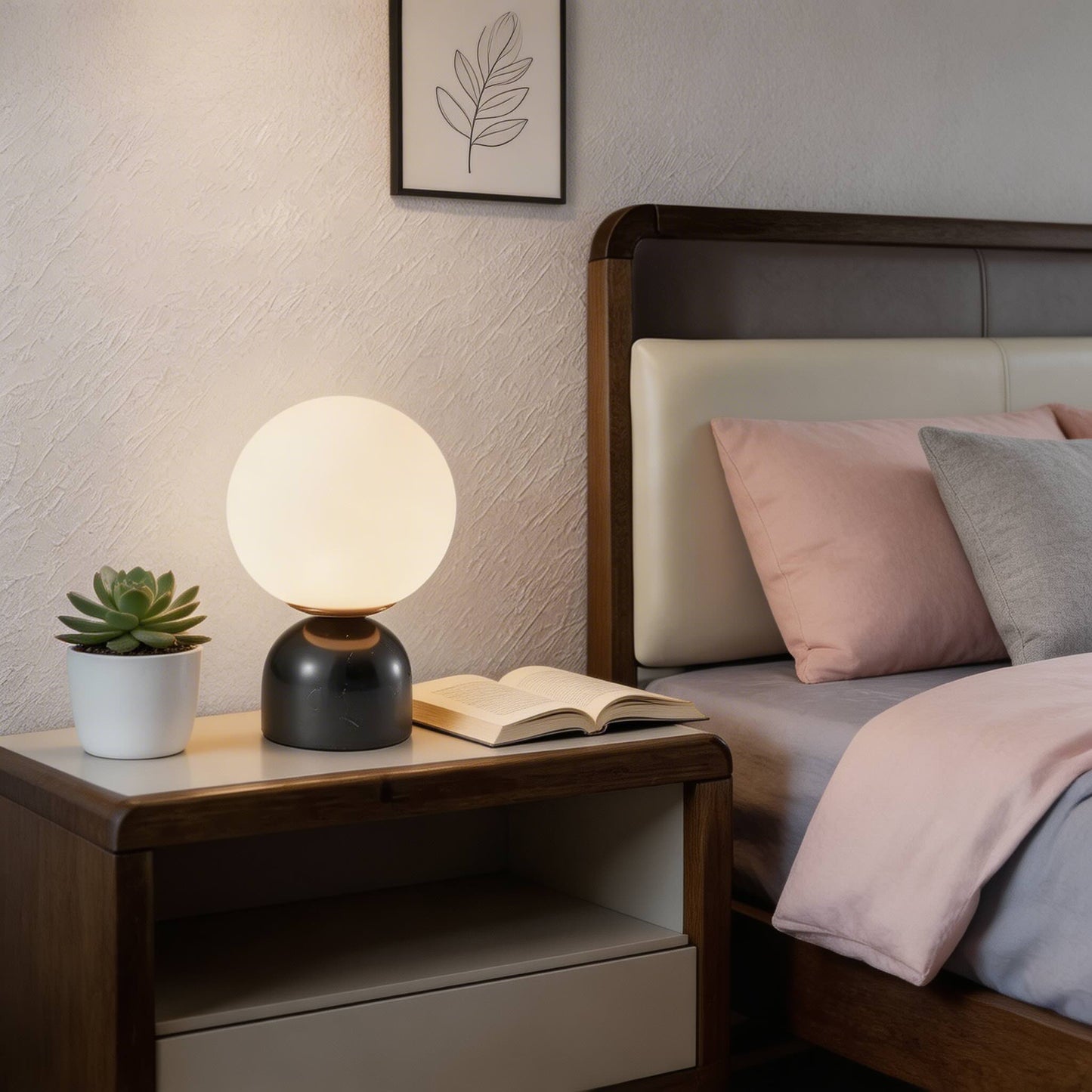 Sollievo Round Marble Table Lamp
