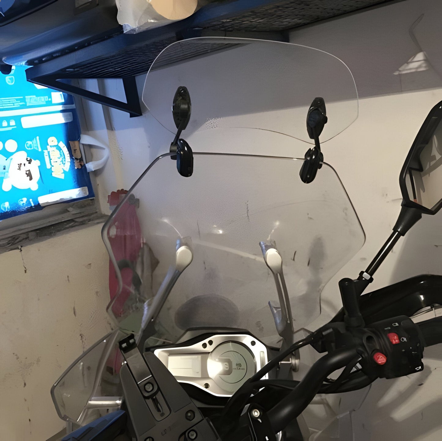 Sollievo Motorcycle Windshield Extension