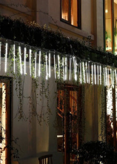 Sollievo LED Dripping Icicle Lights