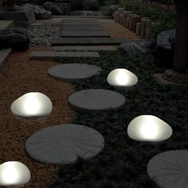 Sollievo Solar Pebble LED Landscape Light
